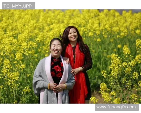 足球明星背后的美丽女人们她们的魅力与风采令人瞩目